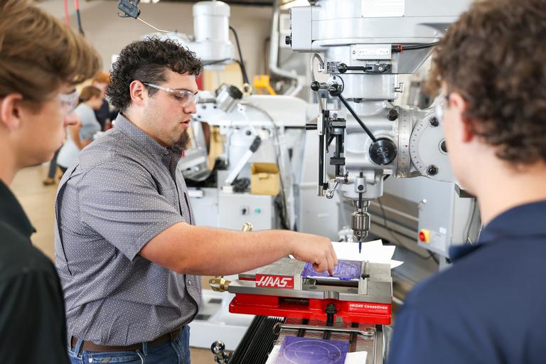 Gadsden State Awarded $50,000 Gene Haas Foundation Grant to Support CNC and Engineering Students